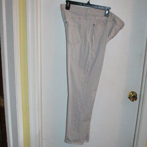 Bandolino Women's Pants - Cream